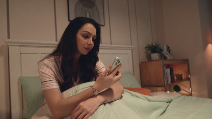Emotion-Connected Smart Bracelet Set with Diamond Figaro Chain